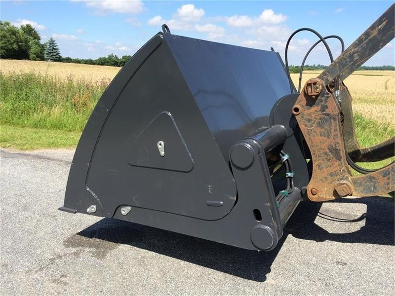 - - - J-Maskiner 3kb højtipskovl - Godet pour Engins de chantier: photos 2 - - - J-Maskiner 3kb højtipskovl - Godet pour Engins de chantier: photos 2