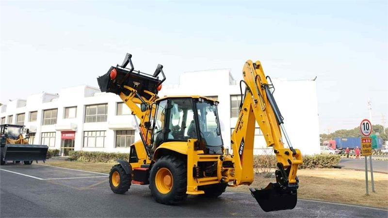 Lonking 83C Fabriks ny - Tractopelle: photos 3 Lonking 83C Fabriks ny - Tractopelle: photos 3