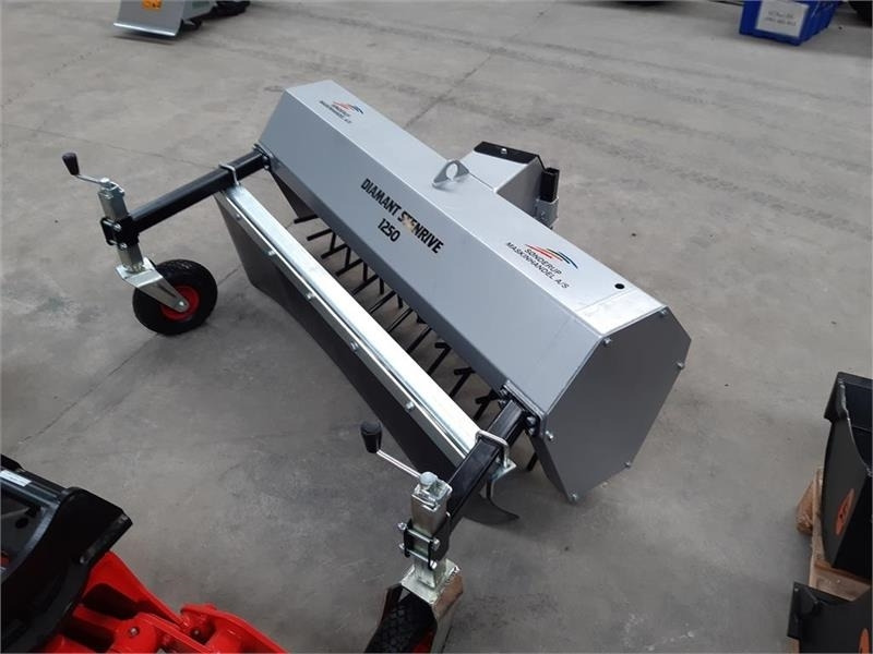 - - - diamant - Véhicule de voirie/ Spécial: photos 3 - - - diamant - Véhicule de voirie/ Spécial: photos 3