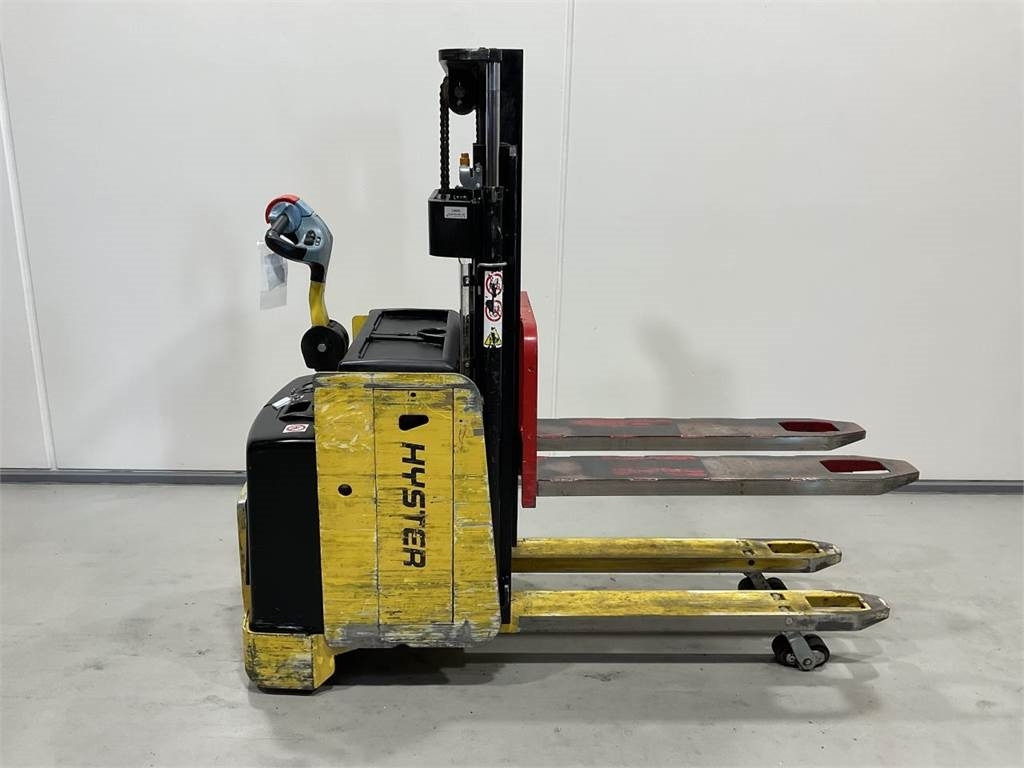 Hyster P2.0SD-17 - Gerbeur: photos 1 Hyster P2.0SD-17 - Gerbeur: photos 1