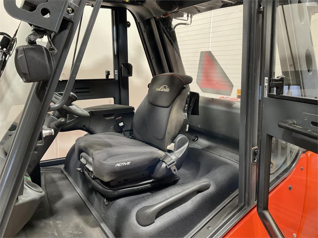 Linde H80D-03/900 - Chariot élévateur diesel: photos 5 Linde H80D-03/900 - Chariot élévateur diesel: photos 5