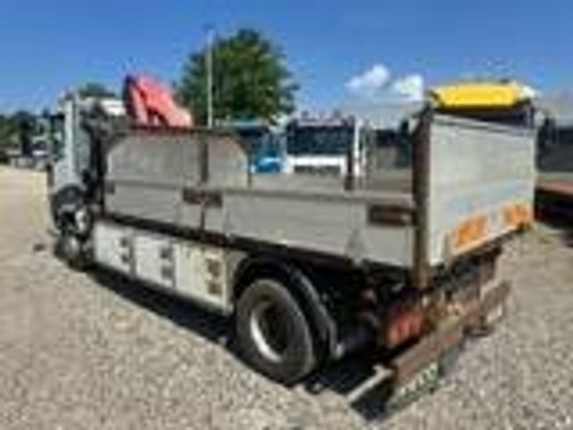 Iveco Eurocargo 120 EL 210hp / Fassi 80A Year 2012 + Tip - Camion grue: photos 4 Iveco Eurocargo 120 EL 210hp / Fassi 80A Year 2012 + Tip - Camion grue: photos 4