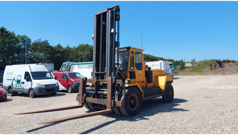 Ljungbytruck LT15-790 *15 tons* - Chariot élévateur diesel: photos 2 Ljungbytruck LT15-790 *15 tons* - Chariot élévateur diesel: photos 2