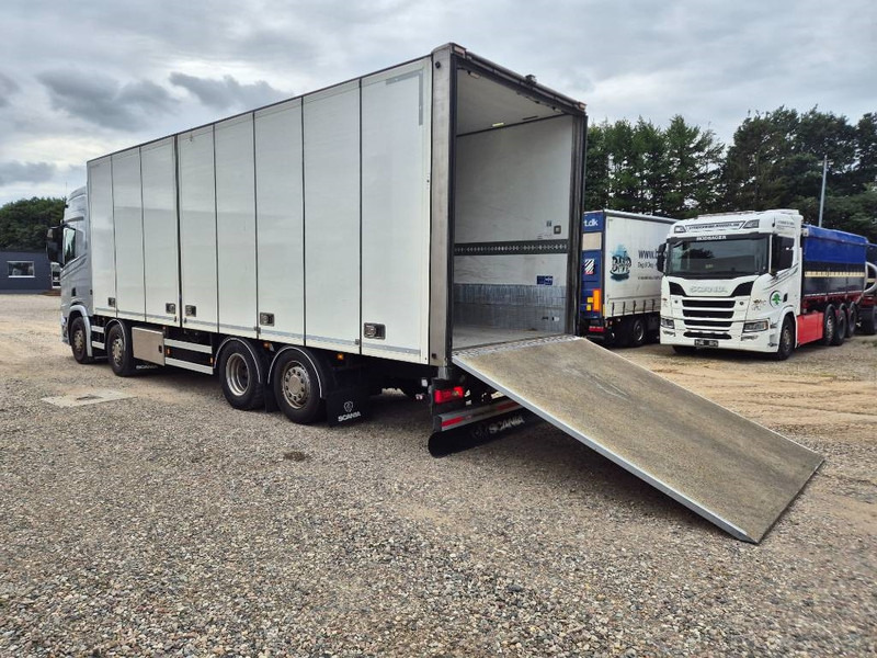 Camion fourgon Scania R 500 8x2 //Rampe// Underboring: photos 13 Camion fourgon Scania R 500 8x2 //Rampe// Underboring: photos 13