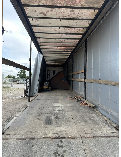Schmitz Cargobull Machine transport trailer with bag ramp - Semi-remorque: photos 2 Schmitz Cargobull Machine transport trailer with bag ramp - Semi-remorque: photos 2