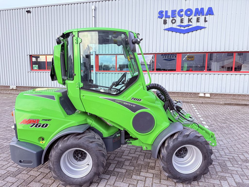 Avant 760i GTX met Cabine - Chargeuse sur pneus: photos 3 Avant 760i GTX met Cabine - Chargeuse sur pneus: photos 3