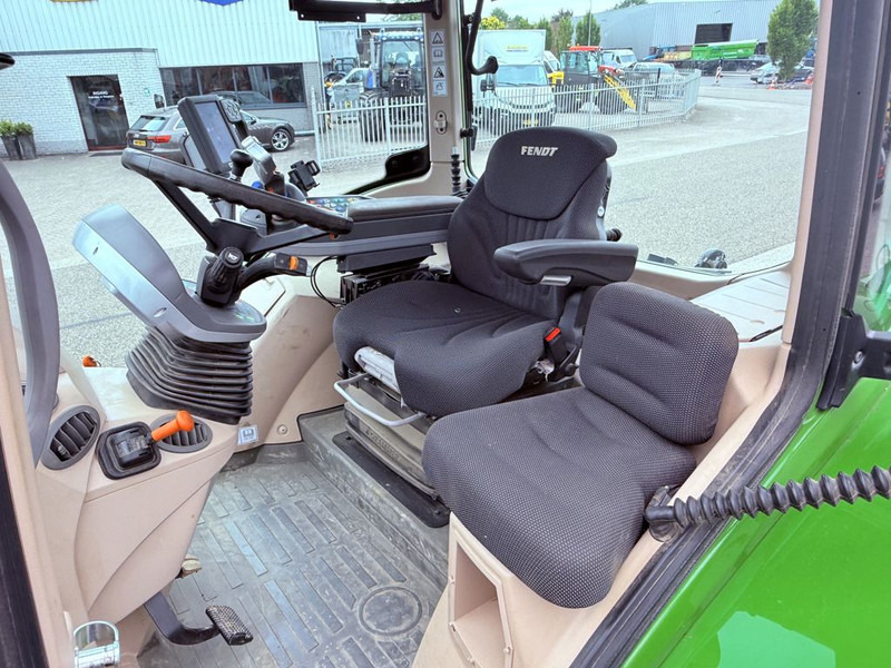 Fendt 716 Vario Power - Tracteur agricole: photos 3 Fendt 716 Vario Power - Tracteur agricole: photos 3