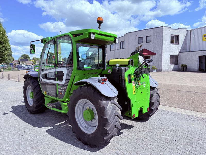 Merlo TF35.7-140 Telehandler - Chariot télescopique: photos 2 Merlo TF35.7-140 Telehandler - Chariot télescopique: photos 2