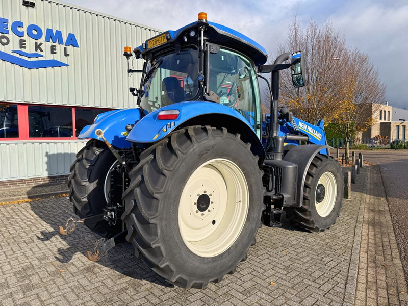 New Holland T7.210 AC Stage V + TL770 Voorlader - Tracteur agricole: photos 3 New Holland T7.210 AC Stage V + TL770 Voorlader - Tracteur agricole: photos 3