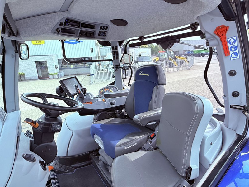 Tracteur agricole New Holland T7.270 AutoCommand Blue Power – Stage V: photos 13