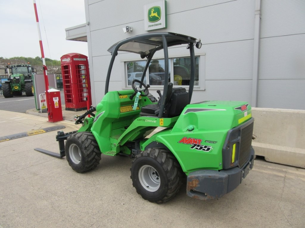 AVANT 755I LOADER - Valet de ferme: photos 4 AVANT 755I LOADER - Valet de ferme: photos 4