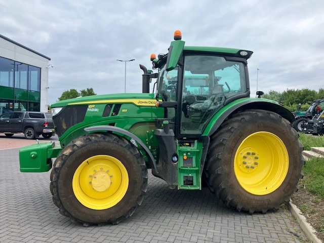 John Deere 6R 155 - Tracteur agricole: photos 1 John Deere 6R 155 - Tracteur agricole: photos 1