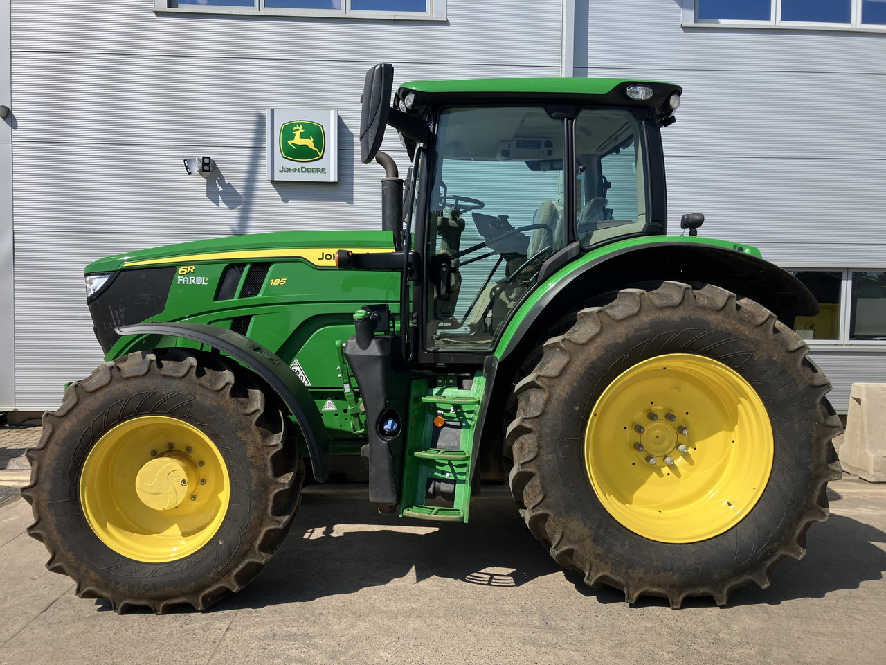 John Deere 6R 185 - Tracteur agricole: photos 2 John Deere 6R 185 - Tracteur agricole: photos 2
