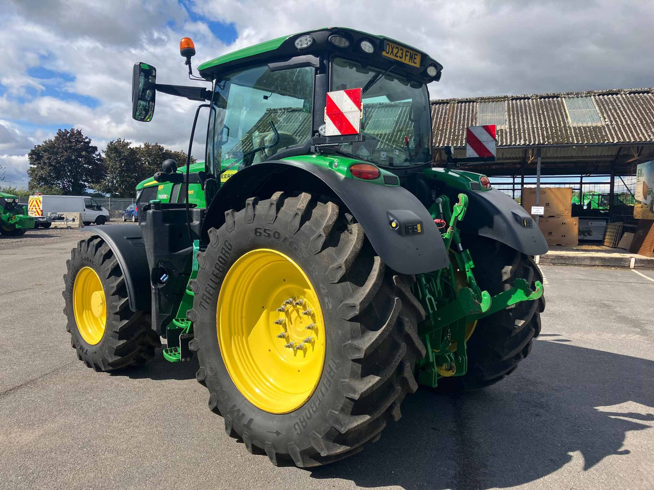 John Deere 6R 195 - Tracteur agricole: photos 4 John Deere 6R 195 - Tracteur agricole: photos 4