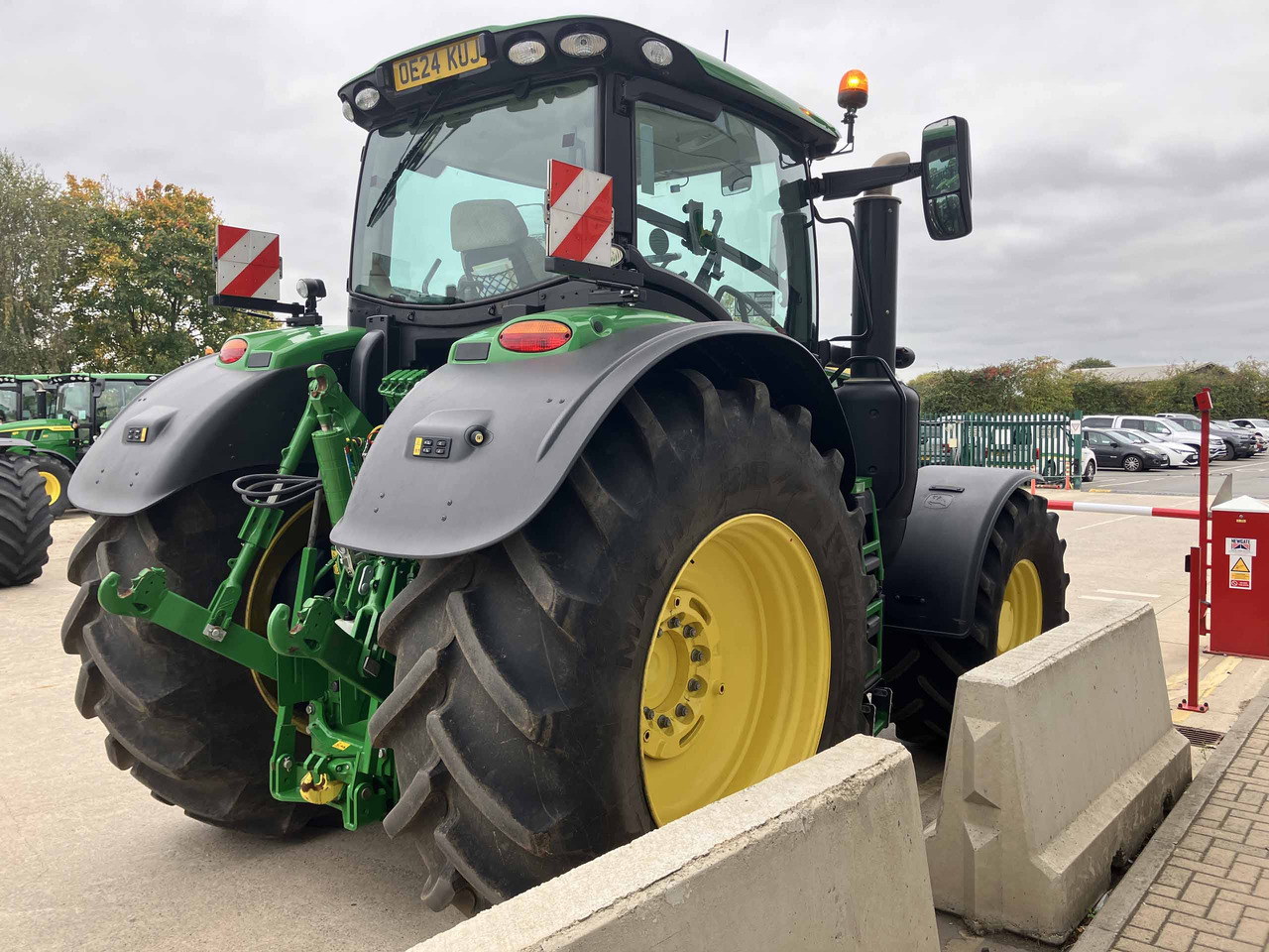 John Deere 6R 250 - Tracteur agricole: photos 5 John Deere 6R 250 - Tracteur agricole: photos 5