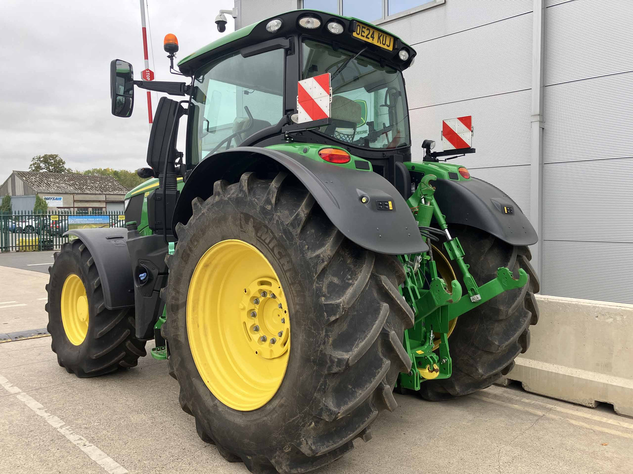 John Deere 6R 250 - Tracteur agricole: photos 3 John Deere 6R 250 - Tracteur agricole: photos 3