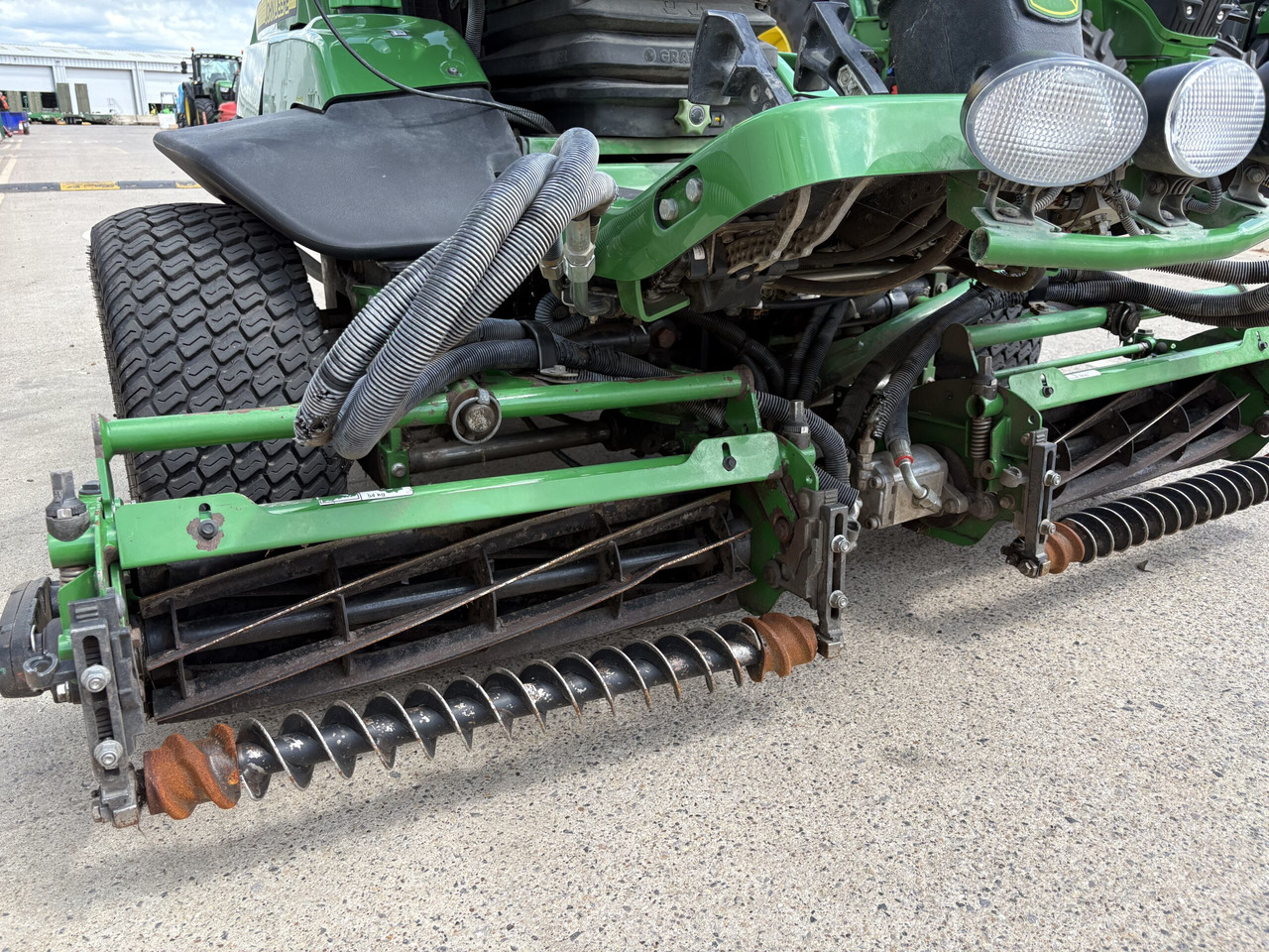 John Deere 7200A Triple Mower - Motofaucheuse: photos 5 John Deere 7200A Triple Mower - Motofaucheuse: photos 5