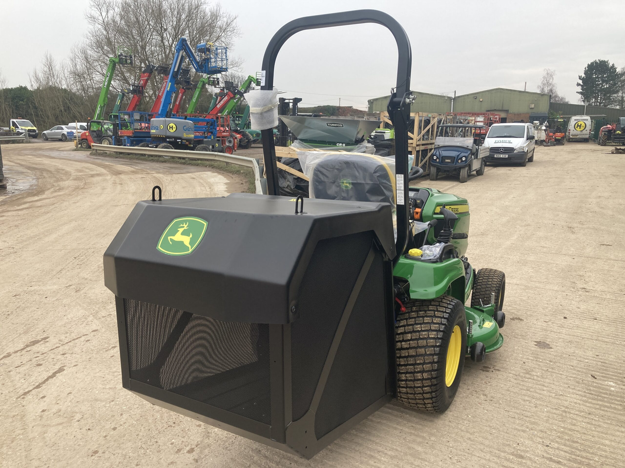 John Deere X950R ride on mower - Motofaucheuse: photos 5 John Deere X950R ride on mower - Motofaucheuse: photos 5