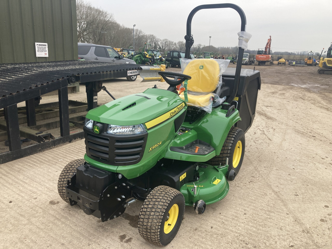 John Deere X950R ride on mower - Motofaucheuse: photos 1 John Deere X950R ride on mower - Motofaucheuse: photos 1