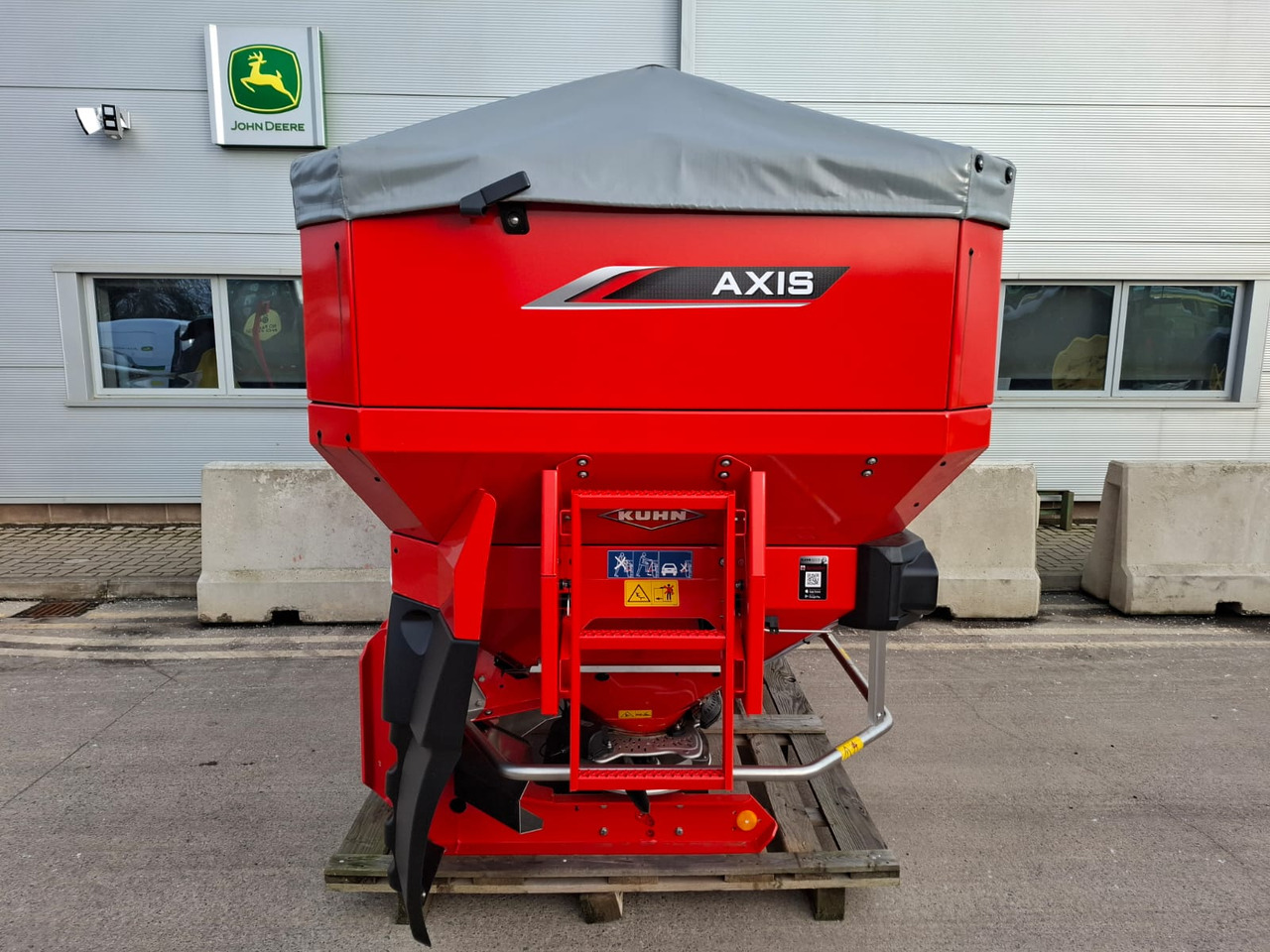 Kuhn Axis 50.2 M EMC W - Distributeur d'engrais: photos 5 Kuhn Axis 50.2 M EMC W - Distributeur d'engrais: photos 5