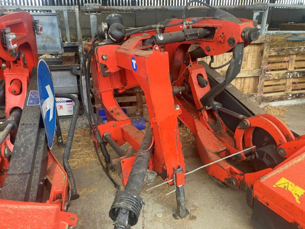 Kuhn SpringLonger S1680RPL - Broyeur/ Épareuse: photos 4 Kuhn SpringLonger S1680RPL - Broyeur/ Épareuse: photos 4