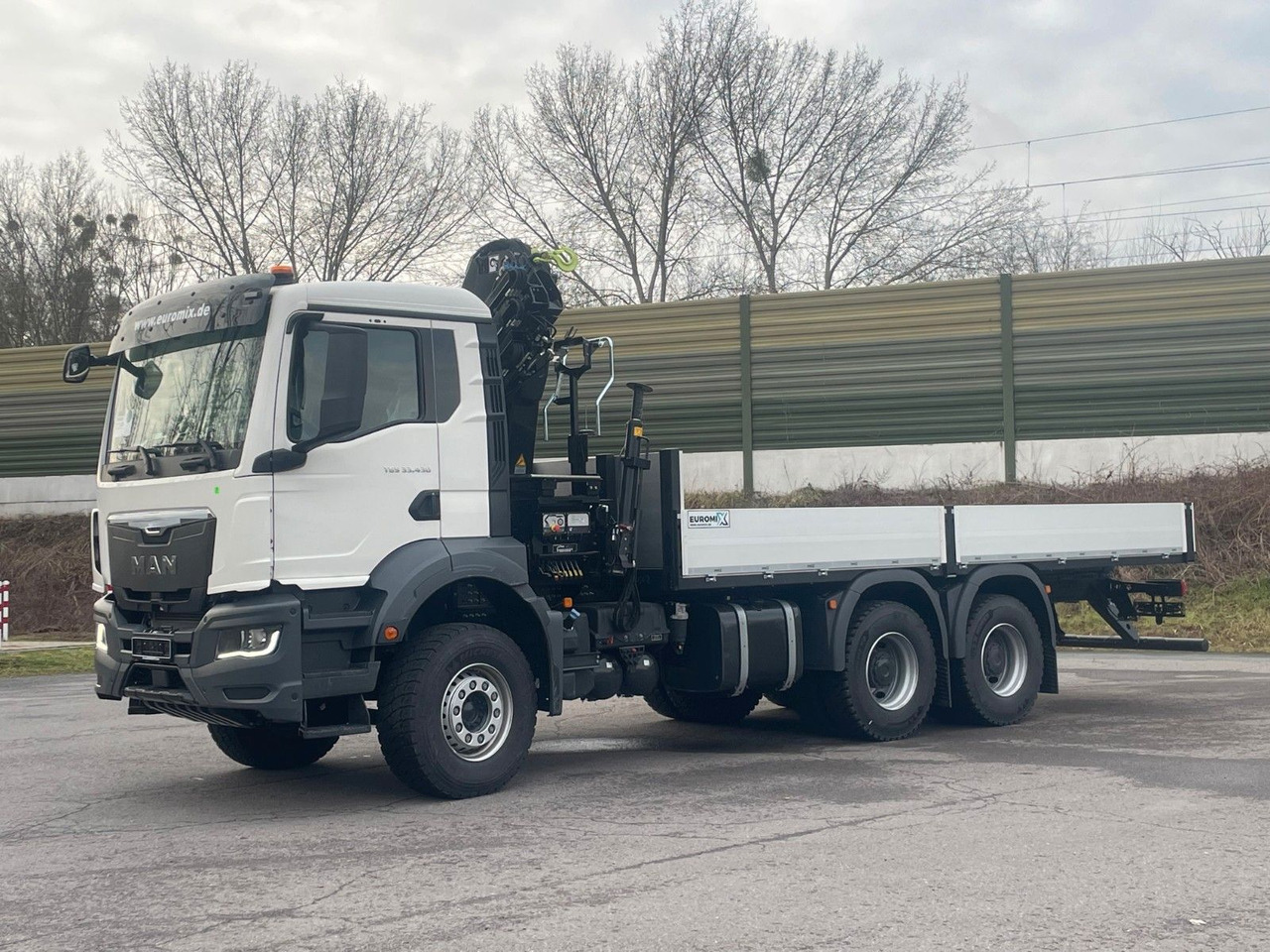 MAN TGS 33.440 6x4 Kran HIAB 138-3 - Camion plateau, Camion grue: photos 3 MAN TGS 33.440 6x4 Kran HIAB 138-3 - Camion plateau, Camion grue: photos 3