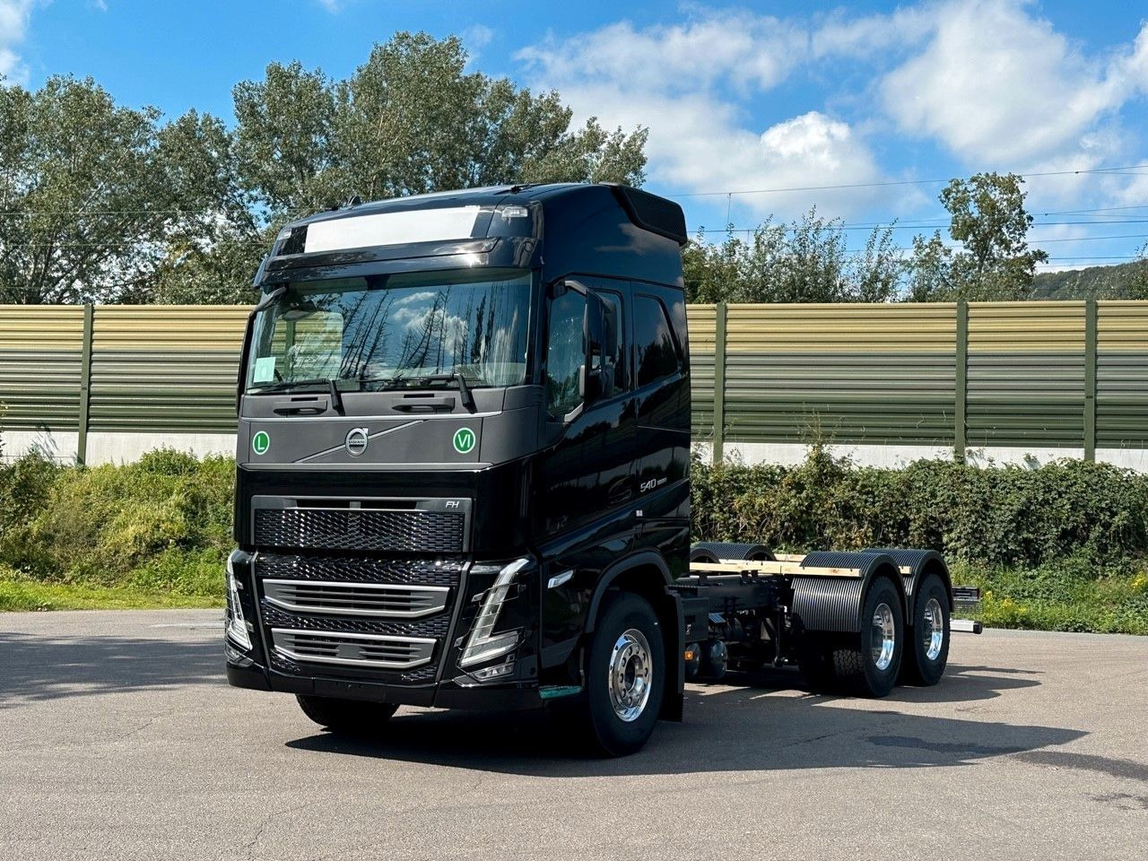 Volvo FH 540 6x4 - Châssis cabine: photos 1 Volvo FH 540 6x4 - Châssis cabine: photos 1