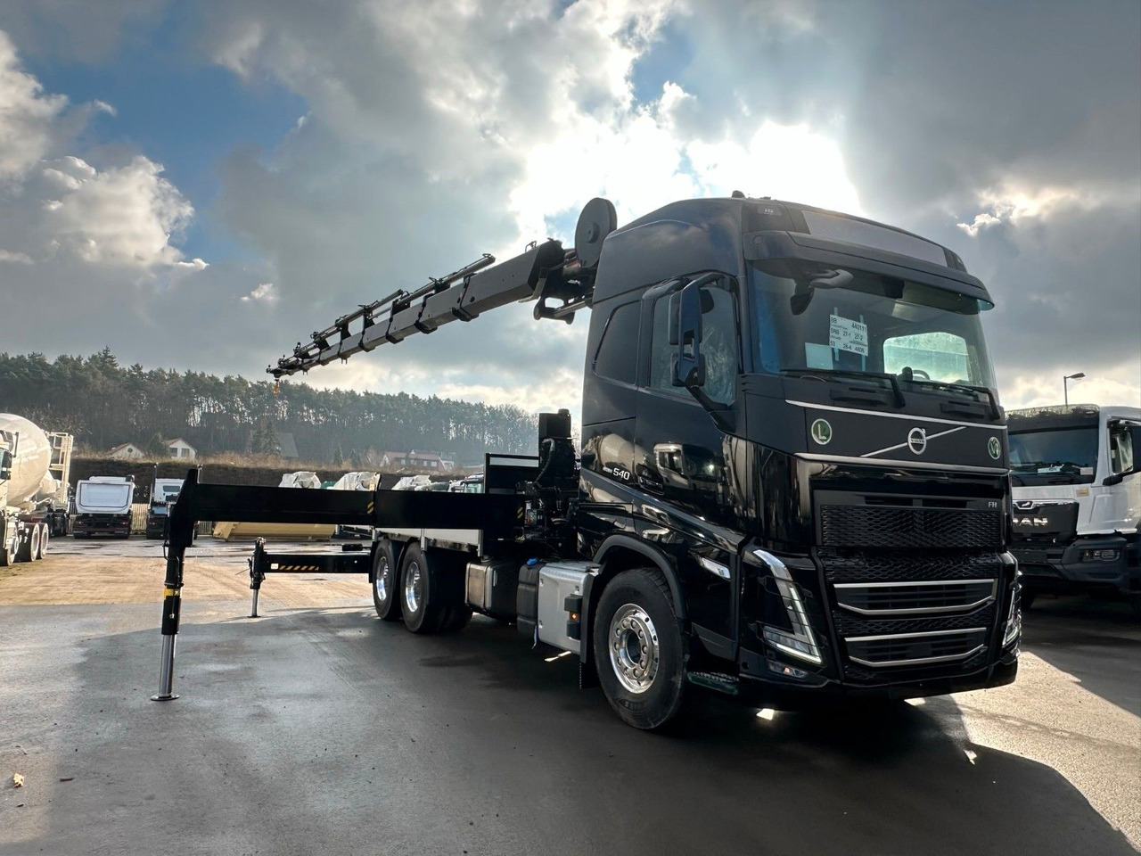 Volvo FH 540 6x4 Euro6e HIAB X-HIPRO 548 E 8 - Camion grue: photos 4 Volvo FH 540 6x4 Euro6e HIAB X-HIPRO 548 E 8 - Camion grue: photos 4