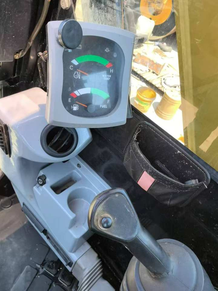 CAT 308 E 2 - Pelle sur chenille: photos 5 CAT 308 E 2 - Pelle sur chenille: photos 5