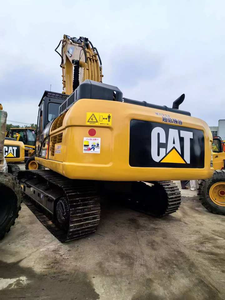 Low Price Used Caterpillar CAT 330D2L Excavators 33 TON 1.5M³ Bucket Capacity CN 2022 Machinery Test Report Track Shoes Included - Pelle sur chenille: photos 2 Low Price Used Caterpillar CAT 330D2L Excavators 33 TON 1.5M³ Bucket Capacity CN 2022 Machinery Test Report Track Shoes Included - Pelle sur chenille: photos 2