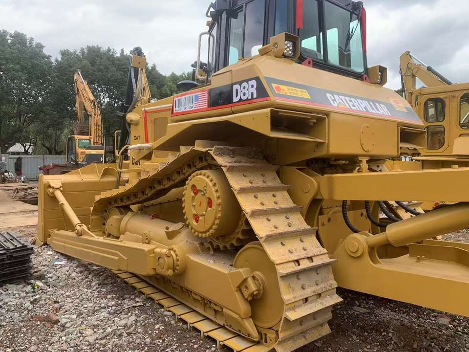 Used Machinery Caterpillar CAT D8R Bulldozer With Ripper Construction & Building Machinery Second Hand - Bulldozer: photos 2 Used Machinery Caterpillar CAT D8R Bulldozer With Ripper Construction & Building Machinery Second Hand - Bulldozer: photos 2