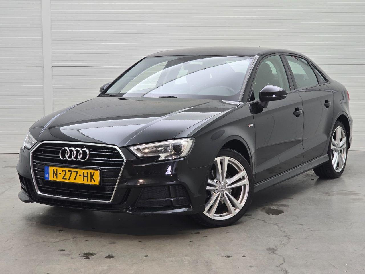 Audi A3 Limousine 1.5 TFSI CoD Sport | 2018 | 147.993 km | Automaat | N277HK | NAP: Geen oordeel - Berline: photos 1 Audi A3 Limousine 1.5 TFSI CoD Sport | 2018 | 147.993 km | Automaat | N277HK | NAP: Geen oordeel - Berline: photos 1