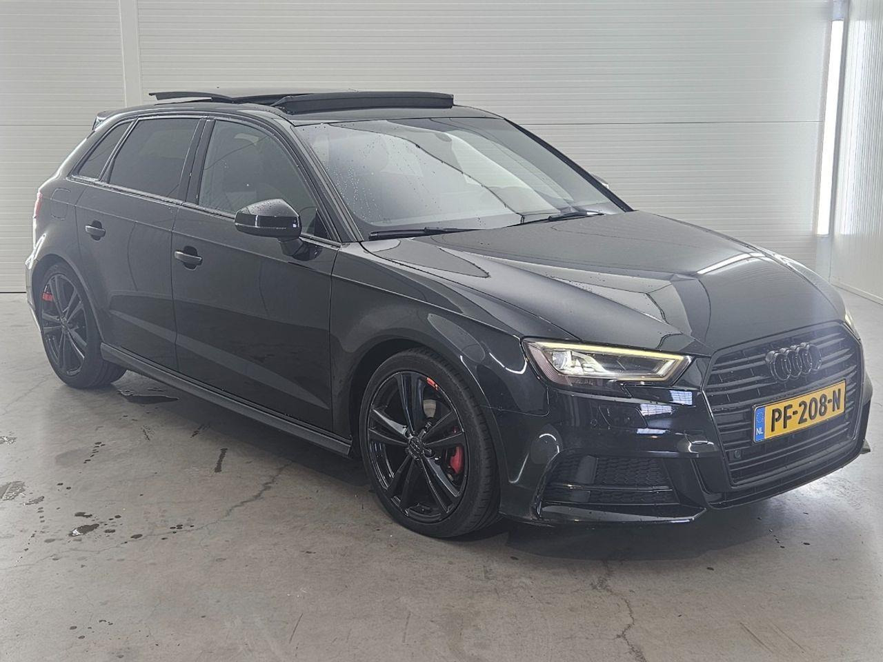 Audi A3 Sportback 1.6 TDI Sport S Line Edition | 2017 | 242.795 km | PF208N | NAP: Logisch - Voiture: photos 2 Audi A3 Sportback 1.6 TDI Sport S Line Edition | 2017 | 242.795 km | PF208N | NAP: Logisch - Voiture: photos 2