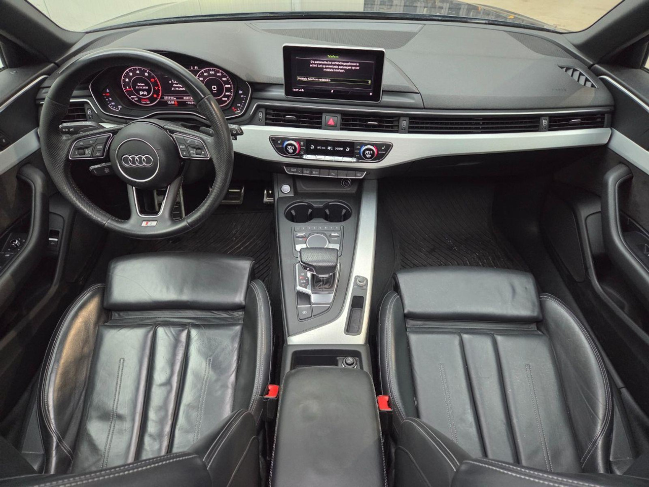Audi A4 Avant 2.0 TFSI ultra Sport Pro Line S | 2017 | 251.737 km | Automaat | S449LX | NAP: Geen oordeel - Voiture: photos 5 Audi A4 Avant 2.0 TFSI ultra Sport Pro Line S | 2017 | 251.737 km | Automaat | S449LX | NAP: Geen oordeel - Voiture: photos 5