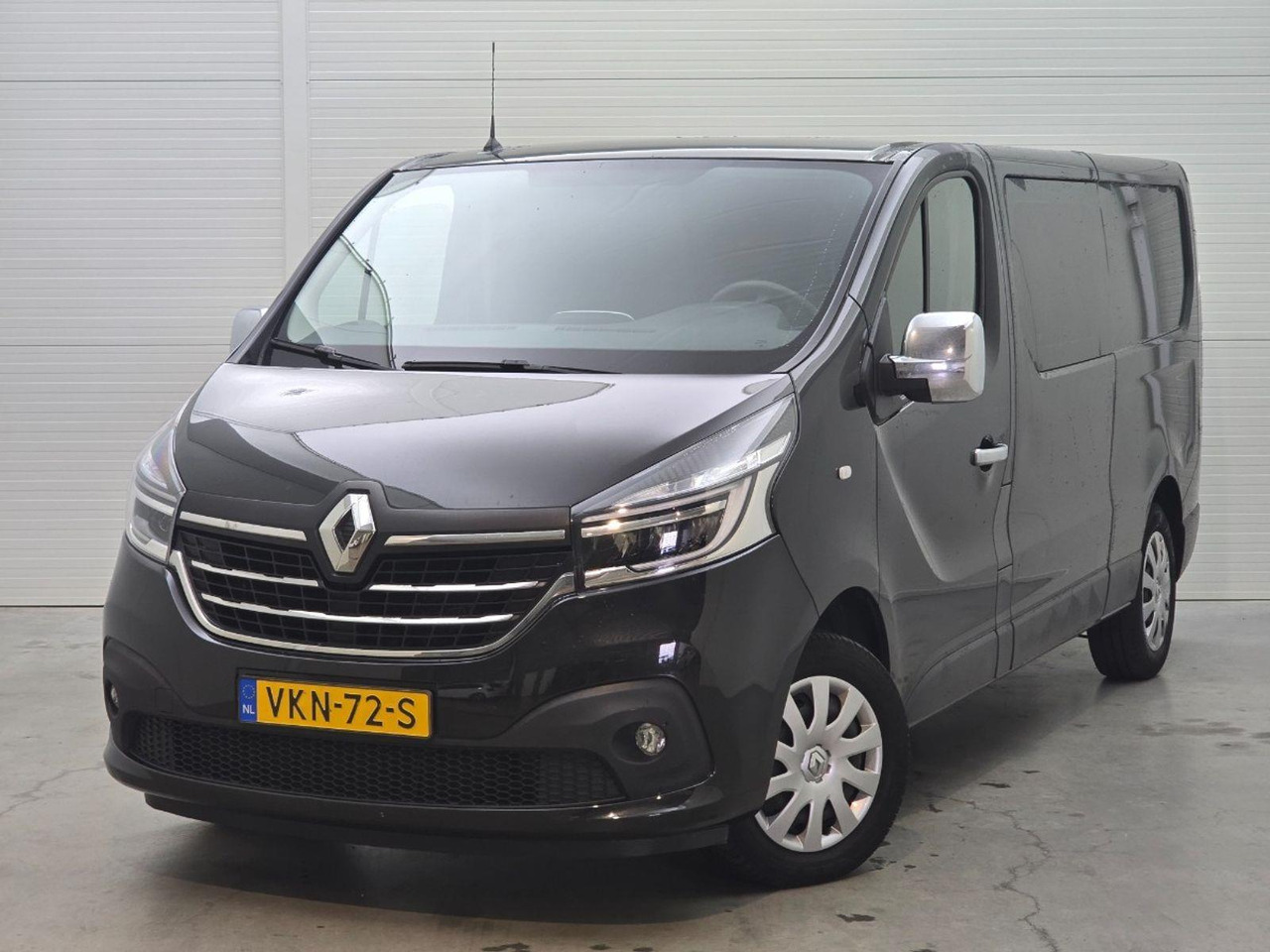 Renault Trafic 2.0 dCi 120 T29 L2H1 DC Work Edition | 2021 | 148.341 km | VKN72S | NAP: Logisch - Autre matériel: photos 1 Renault Trafic 2.0 dCi 120 T29 L2H1 DC Work Edition | 2021 | 148.341 km | VKN72S | NAP: Logisch - Autre matériel: photos 1