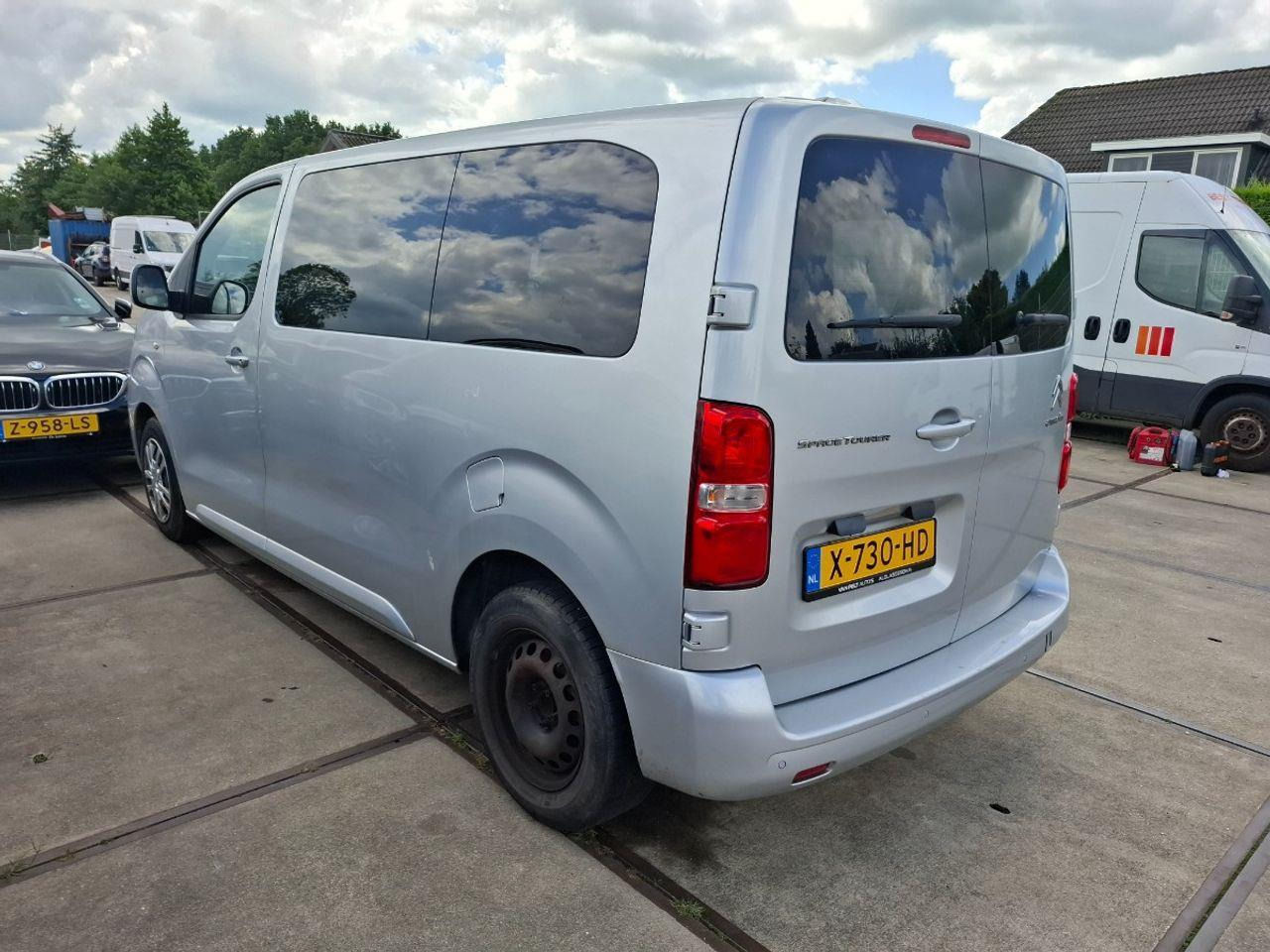 Citroen SpaceTourer 1.6 BlueHDi 115 M S&S Business | 2016 | 160.593 km | X730HD | NAP: Geen oordeel - Voiture: photos 3 Citroen SpaceTourer 1.6 BlueHDi 115 M S&S Business | 2016 | 160.593 km | X730HD | NAP: Geen oordeel - Voiture: photos 3