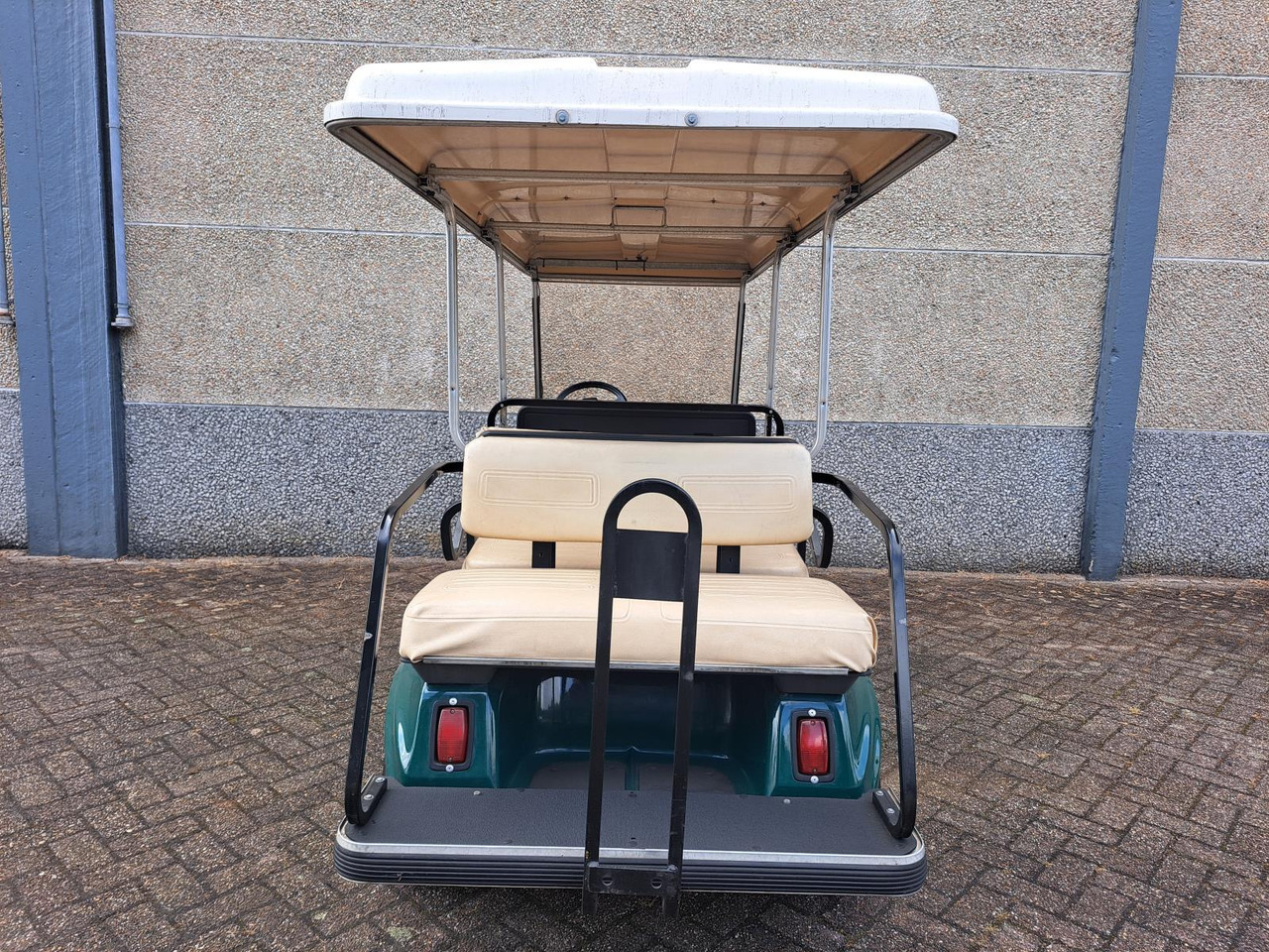 ClubCar Villager Shuttle 6 Golfkar (4) - Voiturette de golf: photos 5 ClubCar Villager Shuttle 6 Golfkar (4) - Voiturette de golf: photos 5