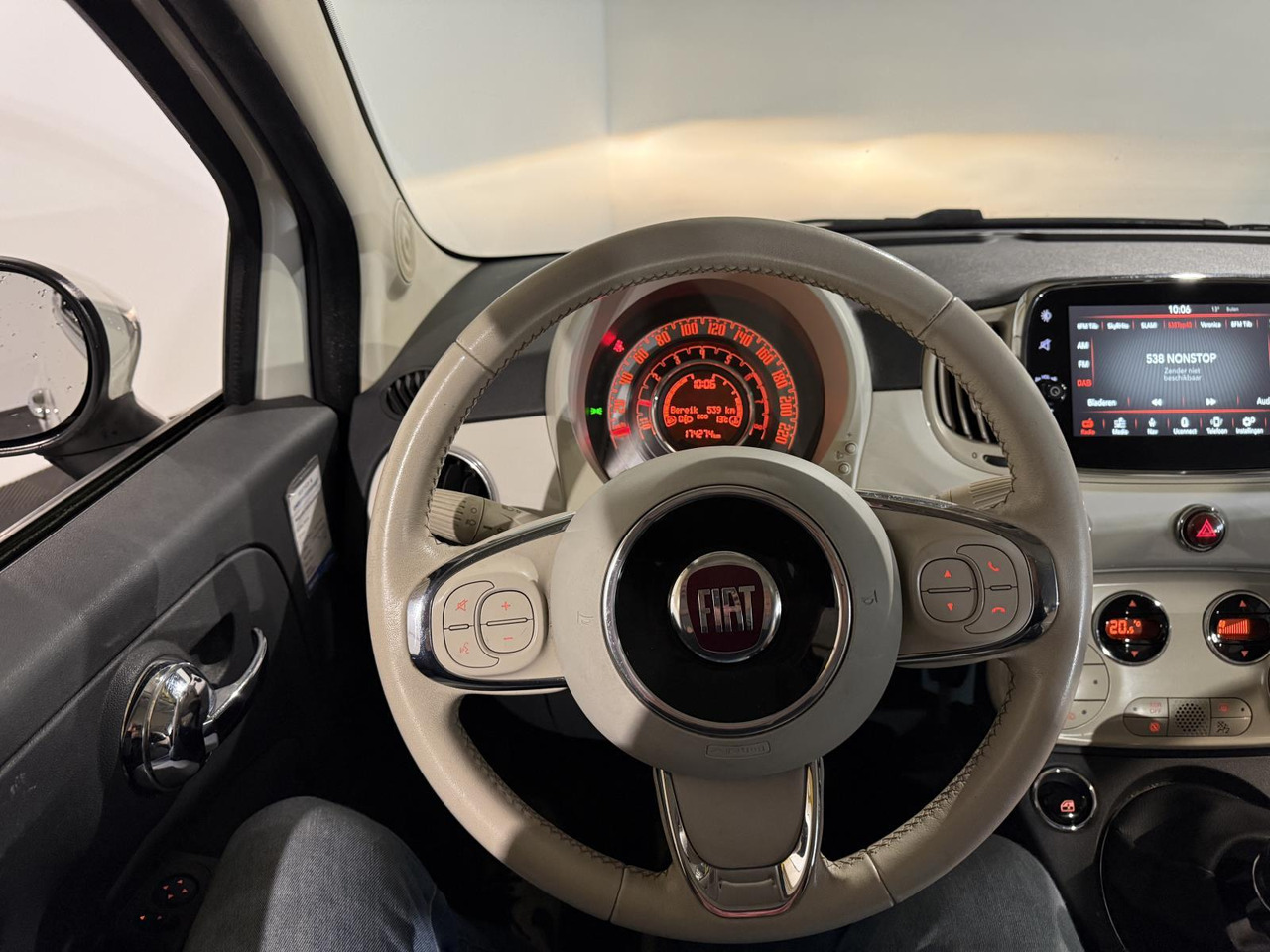 Fiat | 500 | 0.9 TwinAir Turbo Lounge | 2017 | 174.274 km | KX085G | Logisch - Voiture à hayon: photos 3 Fiat | 500 | 0.9 TwinAir Turbo Lounge | 2017 | 174.274 km | KX085G | Logisch - Voiture à hayon: photos 3