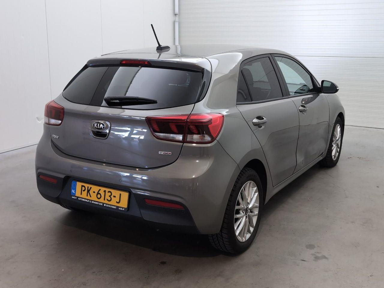 Kia Rio 1.0 TGDI DynamicLine | 2017 | 204.280 km | PK613J | NAP: Logisch - Voiture à hayon: photos 4 Kia Rio 1.0 TGDI DynamicLine | 2017 | 204.280 km | PK613J | NAP: Logisch - Voiture à hayon: photos 4