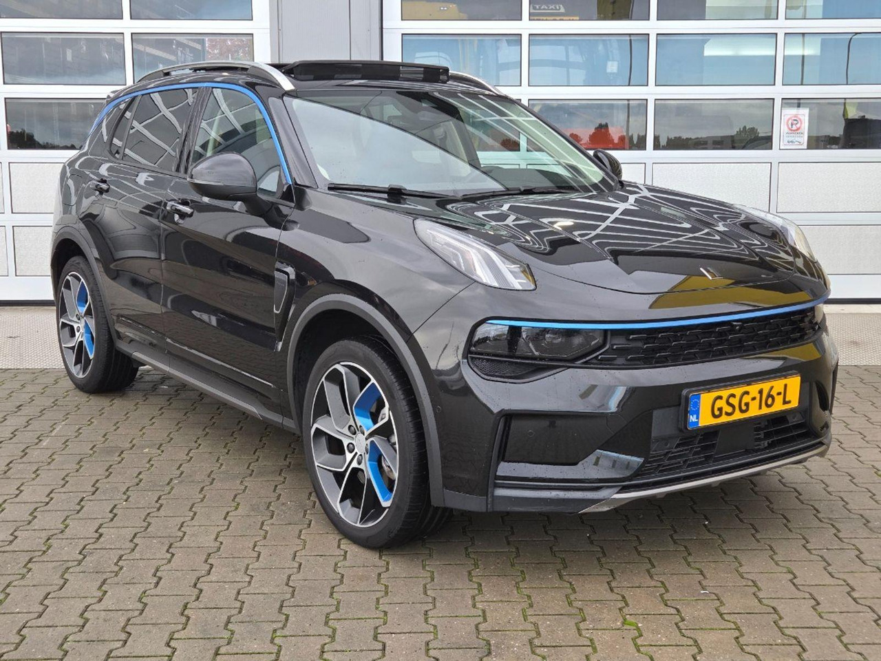 Lynk & Co 01 1.5 | 2022 | 62.592 km | Automaat | GSG16L | NAP: Geen oordeel - SUV: photos 2 Lynk & Co 01 1.5 | 2022 | 62.592 km | Automaat | GSG16L | NAP: Geen oordeel - SUV: photos 2
