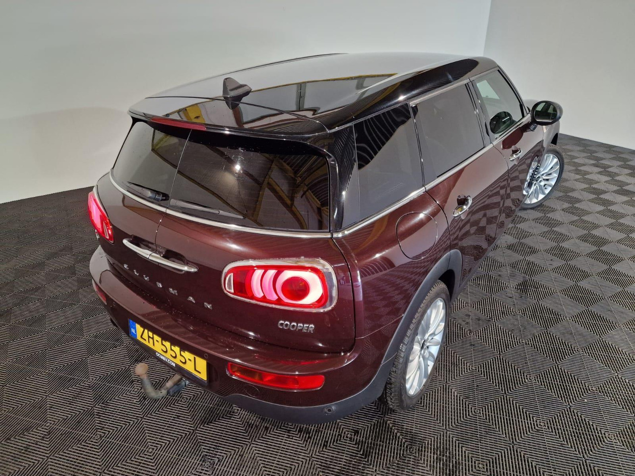 Mini Clubman 1.5 Cooper Pepper Business ZH-555-L 215.148 km - Voiture: photos 3 Mini Clubman 1.5 Cooper Pepper Business ZH-555-L 215.148 km - Voiture: photos 3