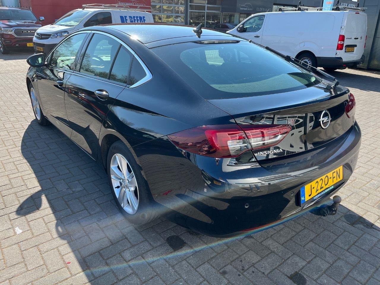 Opel Insignia Grand Sport 1.5 Turbo Business Executive | 2020 | 213.161 km | Automaat | J220FN | NAP: Logisch - Voiture à hayon: photos 3 Opel Insignia Grand Sport 1.5 Turbo Business Executive | 2020 | 213.161 km | Automaat | J220FN | NAP: Logisch - Voiture à hayon: photos 3