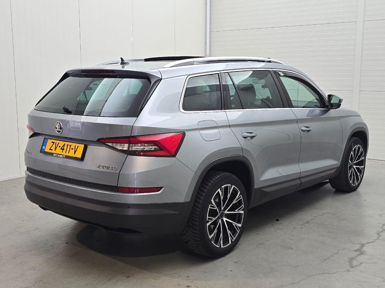 Skoda Kodiaq 2.0 TDI Style Business 7p. | 2018 | 381.158 km | Automaat | ZV411V | NAP: Geen oordeel - SUV: photos 4 Skoda Kodiaq 2.0 TDI Style Business 7p. | 2018 | 381.158 km | Automaat | ZV411V | NAP: Geen oordeel - SUV: photos 4