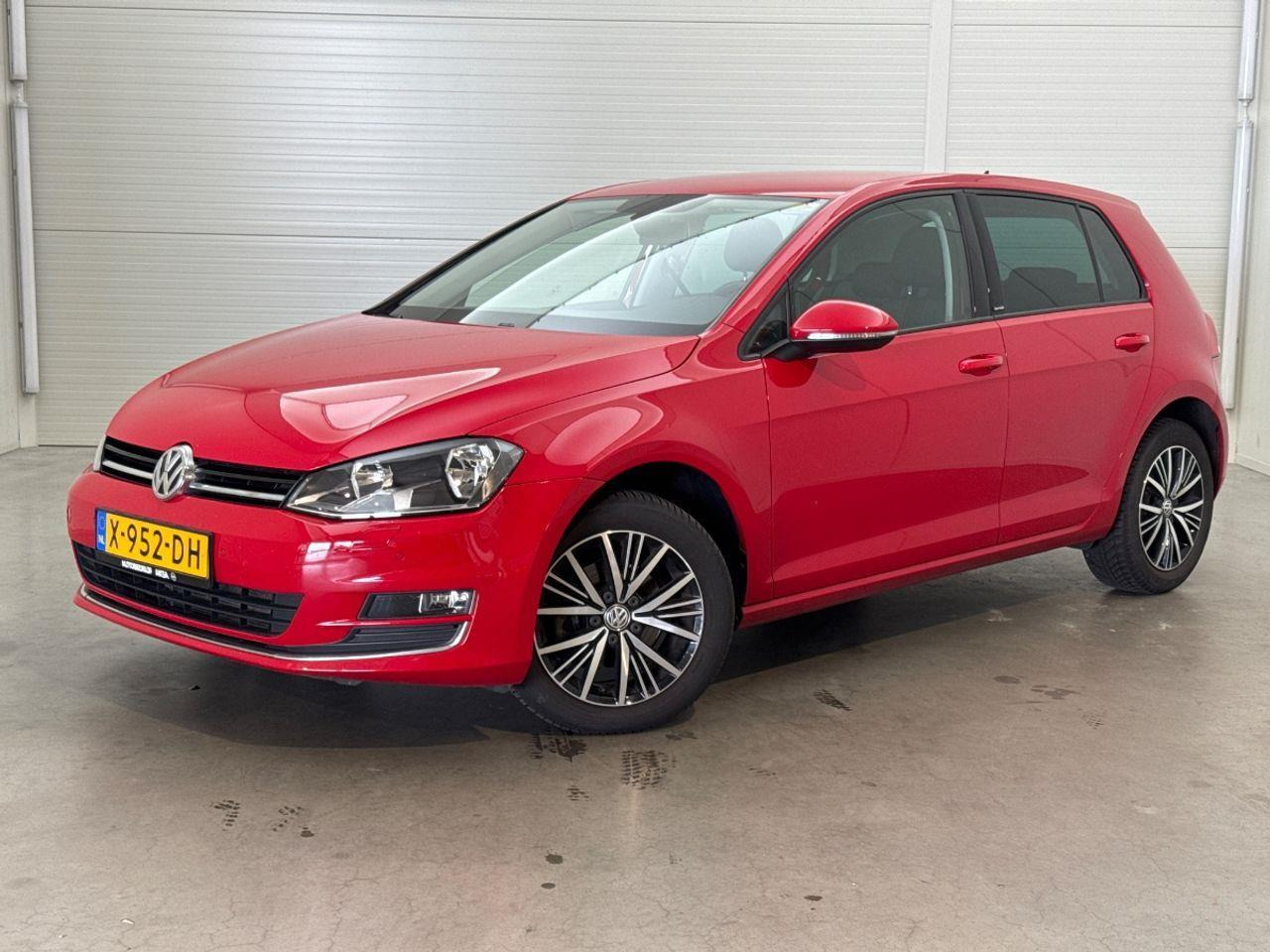 Volkswagen Golf 1.2 TSI Connected Series | 2016 | 56.005 km | X952DH | NAP: Geen oordeel - Voiture: photos 1 Volkswagen Golf 1.2 TSI Connected Series | 2016 | 56.005 km | X952DH | NAP: Geen oordeel - Voiture: photos 1