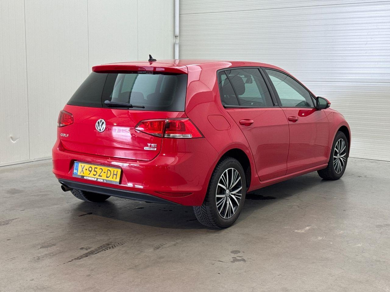 Volkswagen Golf 1.2 TSI Connected Series | 2016 | 56.005 km | X952DH | NAP: Geen oordeel - Voiture: photos 4 Volkswagen Golf 1.2 TSI Connected Series | 2016 | 56.005 km | X952DH | NAP: Geen oordeel - Voiture: photos 4