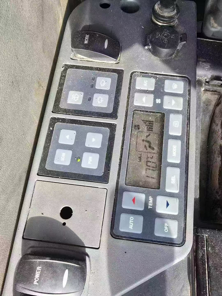 DOOSAN DX380 - Engins de chantier: photos 3 DOOSAN DX380 - Engins de chantier: photos 3