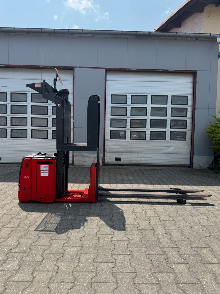 Linde N20VI Elektro-Niederhubwagen | Initialhub - Préparateur de commandes: photos 1 Linde N20VI Elektro-Niederhubwagen | Initialhub - Préparateur de commandes: photos 1