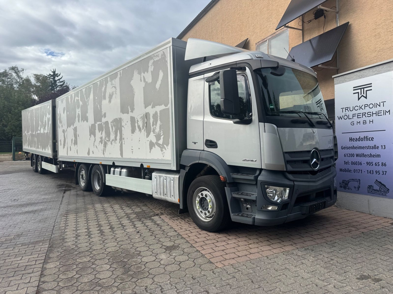 Mercedes-Benz Antos 2540/2xLBW/Kühlung-Defekt/5instock - Camion frigorifique: photos 1 Mercedes-Benz Antos 2540/2xLBW/Kühlung-Defekt/5instock - Camion frigorifique: photos 1
