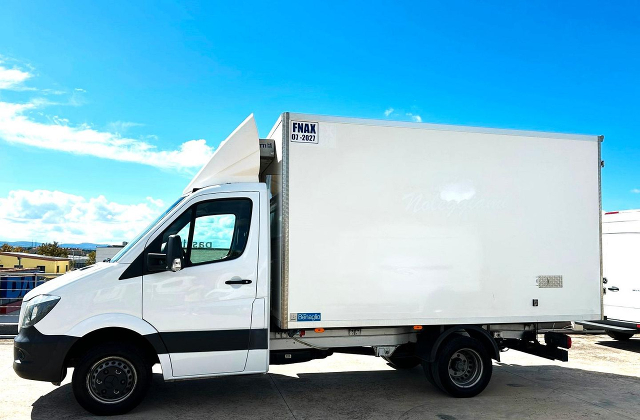 Fourgon grand volume Sprinter 414 T 37/35 Isotermico -20° *532 /mese: photos 7