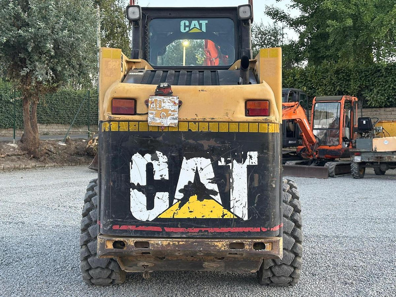 Caterpillar 226BHF - Chargeuse compacte sur chenilles: photos 5 Caterpillar 226BHF - Chargeuse compacte sur chenilles: photos 5